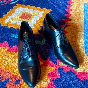 Ecco Heel Oxfords 38